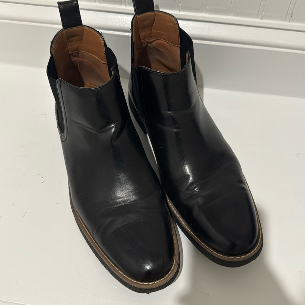 Chelsea Boots - BLACK
